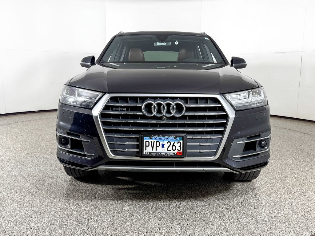 Thumbnail: 2018 Audi Q7 - 3
