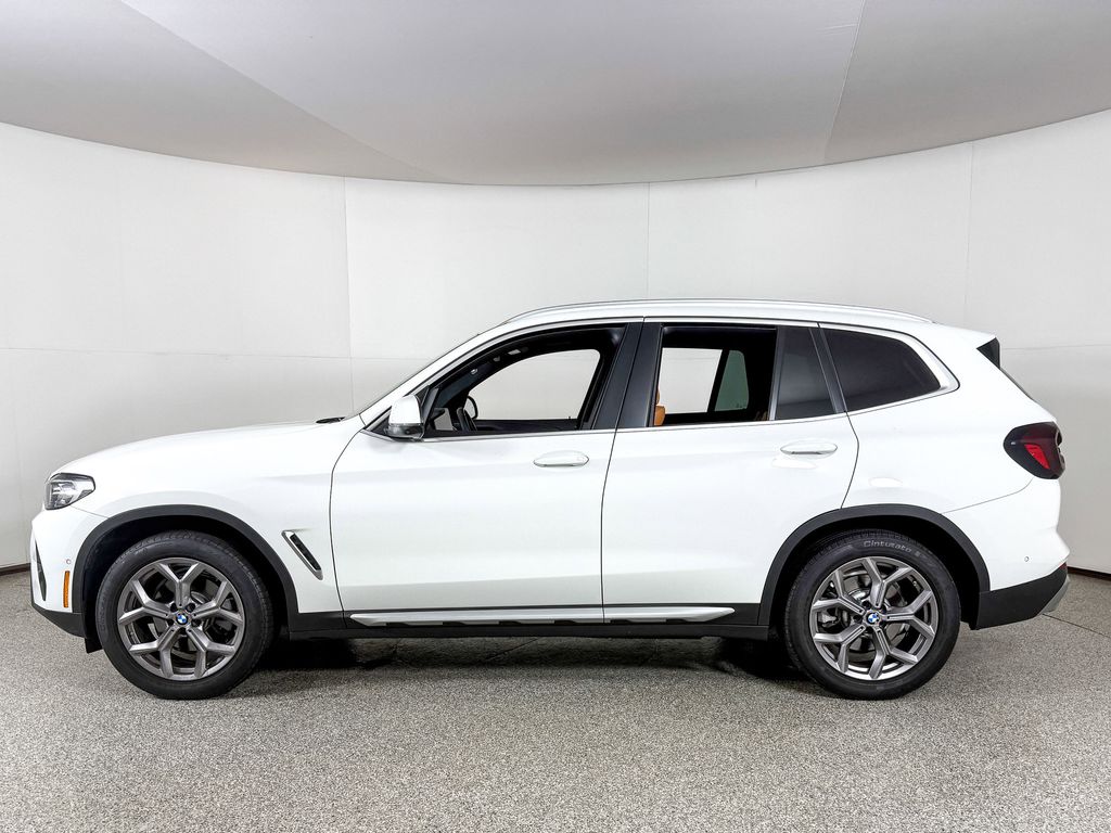 Thumbnail: 2023 BMW X3 - 6