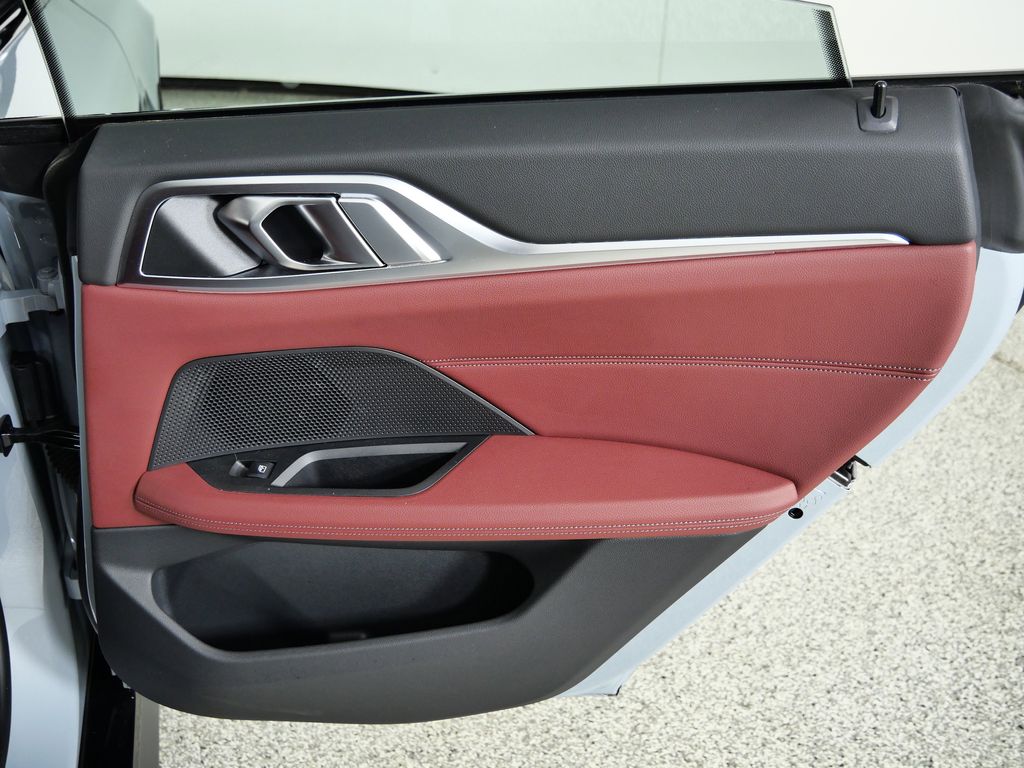 Thumbnail: 2022 BMW 4 Series - 29