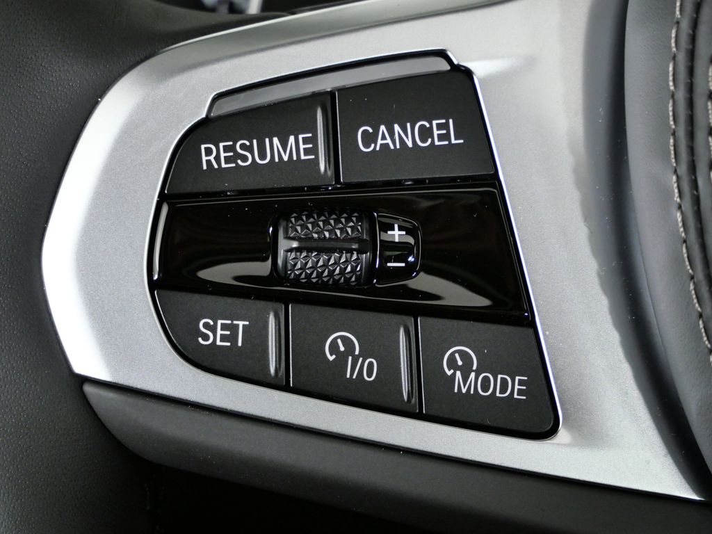 Thumbnail: 2026 BMW X5 - 41