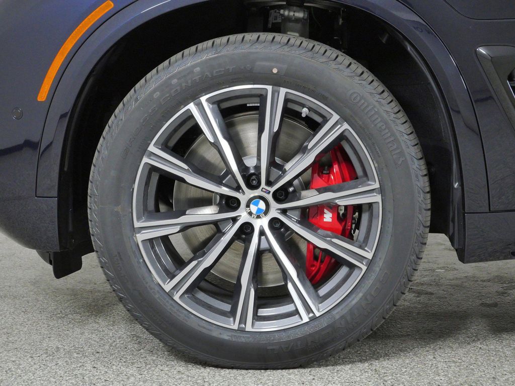 Thumbnail: 2026 BMW X5 - 16