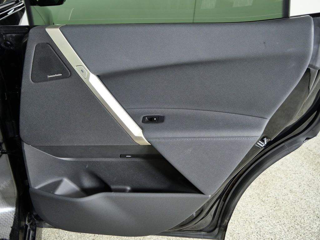 Thumbnail: 2024 BMW iX - 29