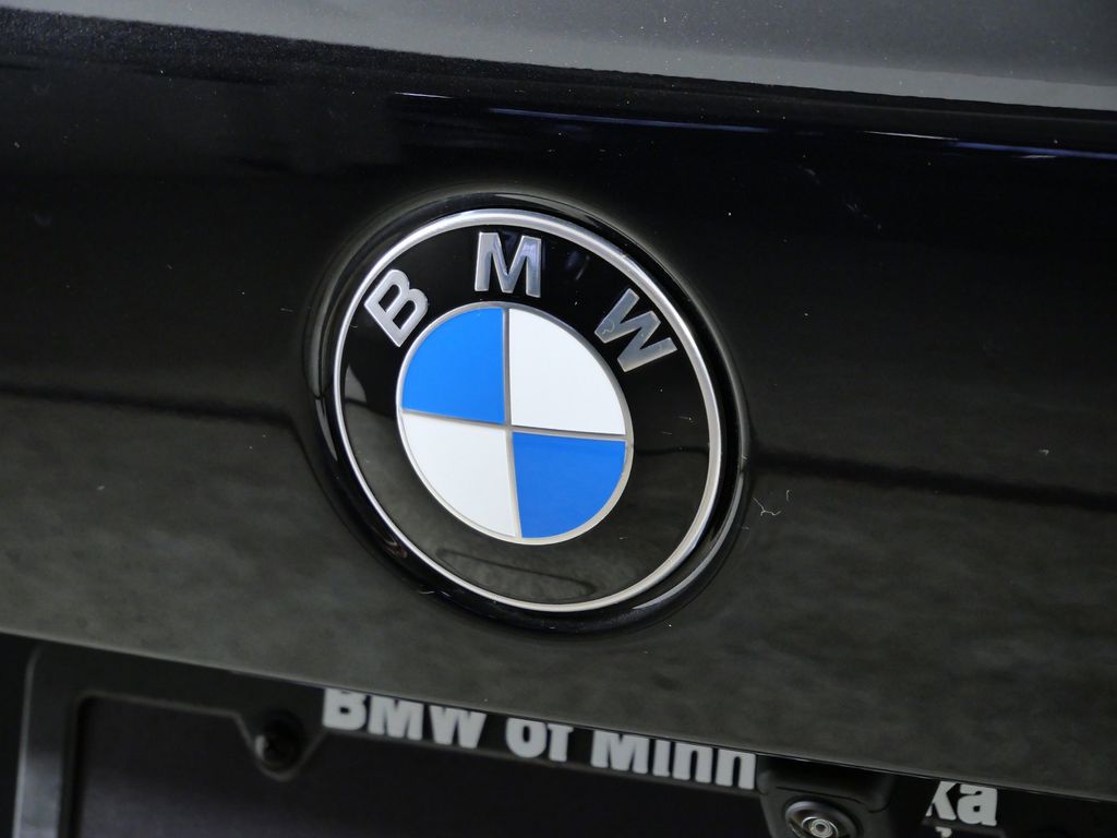 Thumbnail: 2026 BMW X5 - 11