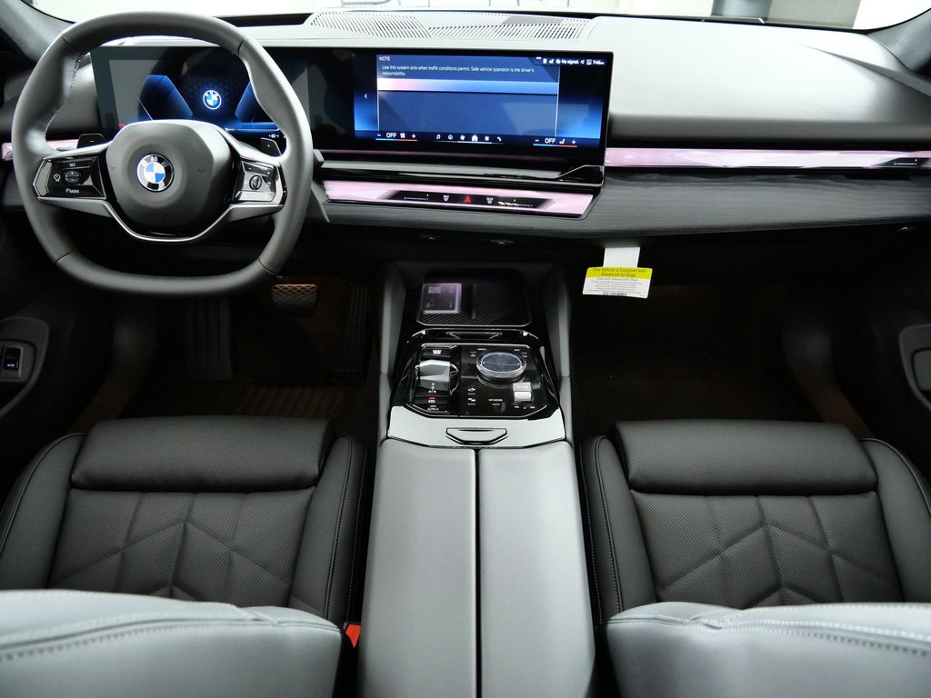 Thumbnail: 2026 BMW 5 Series - 5