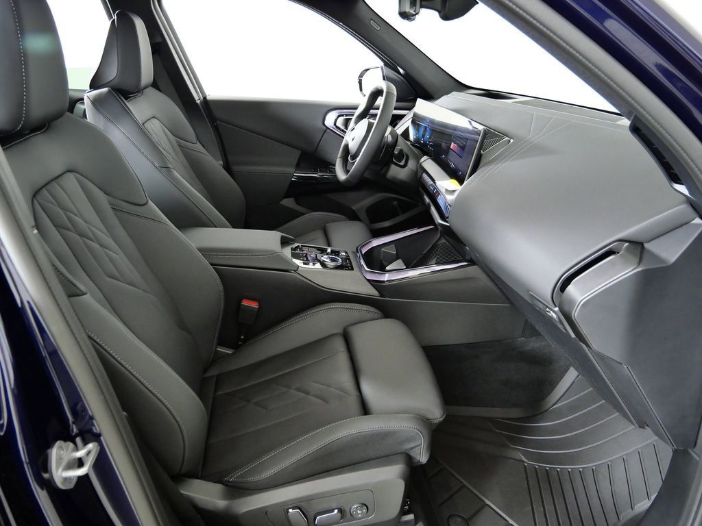 Thumbnail: 2026 BMW X3 - 21