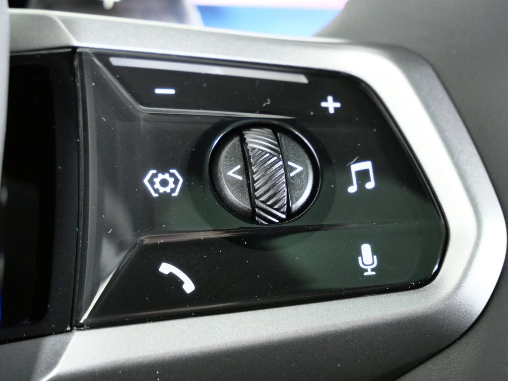 Thumbnail: 2026 BMW X3 - 41