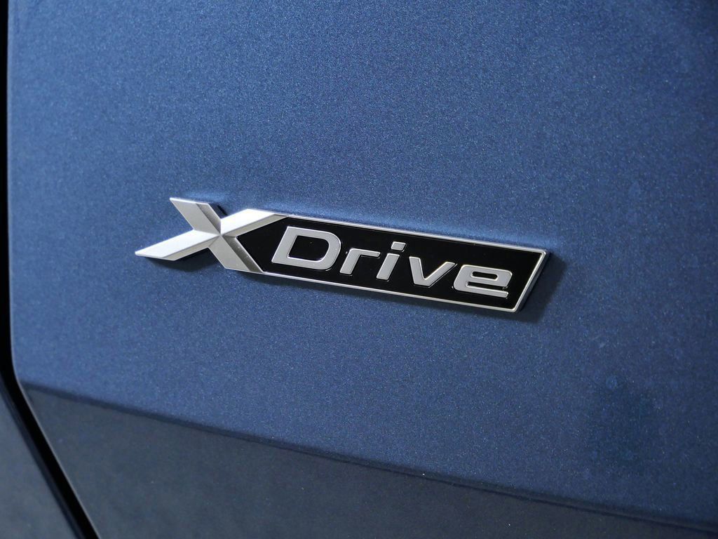 Thumbnail: 2026 BMW X3 - 14