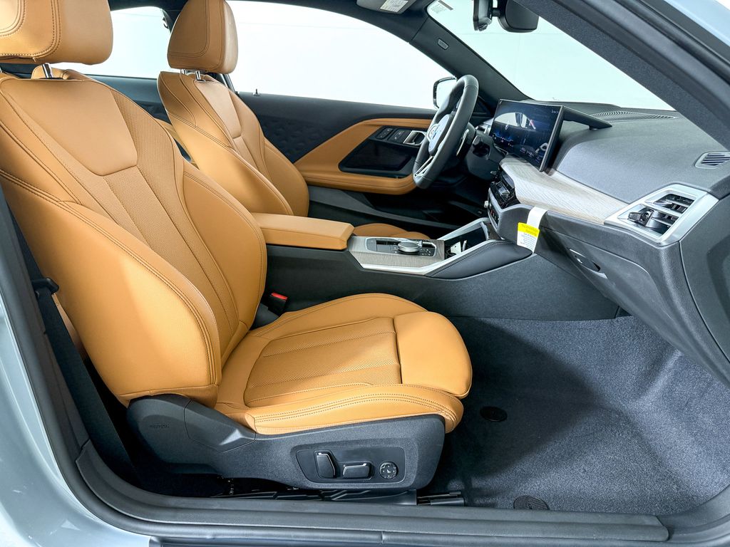 Thumbnail: 2025 BMW 2 Series - 20