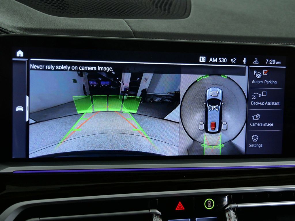 Thumbnail: 2021 BMW X7 - 50