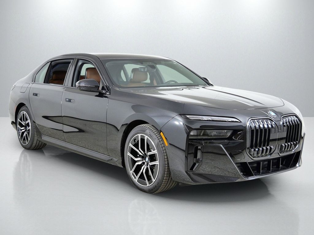Thumbnail: 2026 BMW 7 Series - 7