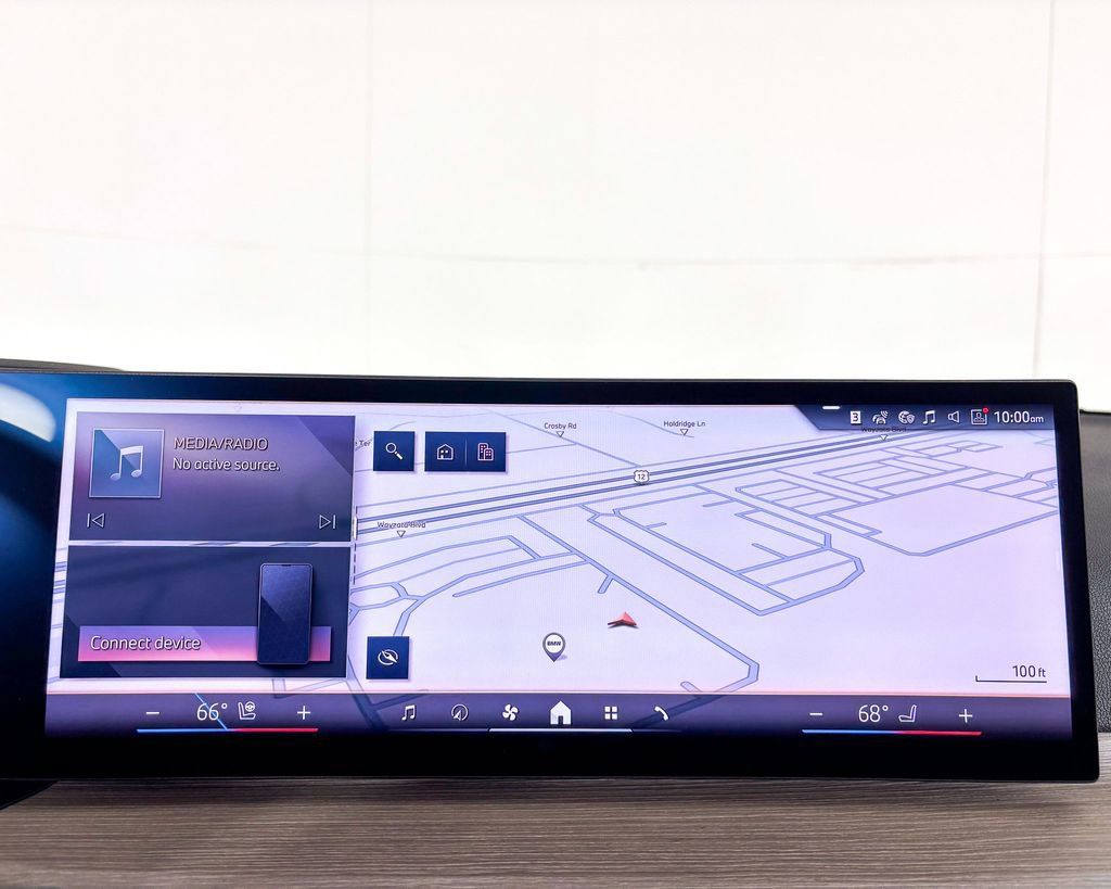 Thumbnail: 2025 BMW 3 Series - 43