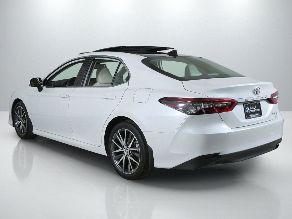 Thumbnail: 2023 Toyota Camry - 15