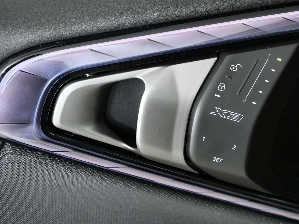 Thumbnail: 2026 BMW X3 - 36