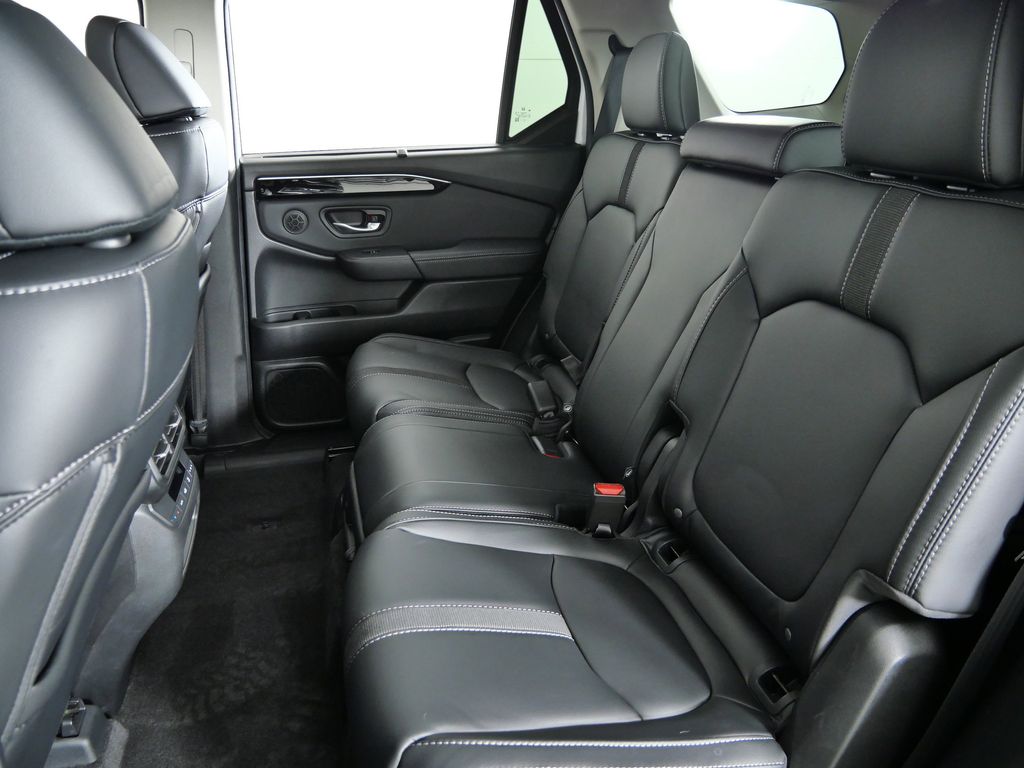 Thumbnail: 2025 Honda Pilot - 32