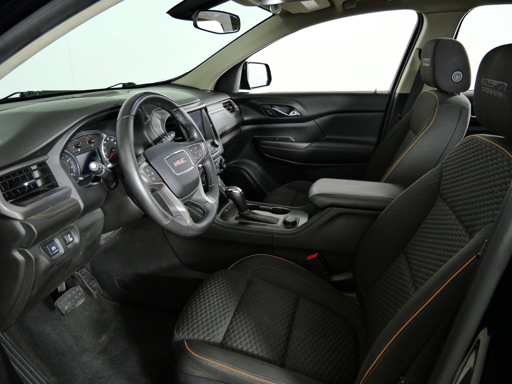 Thumbnail: 2017 GMC Acadia - 34