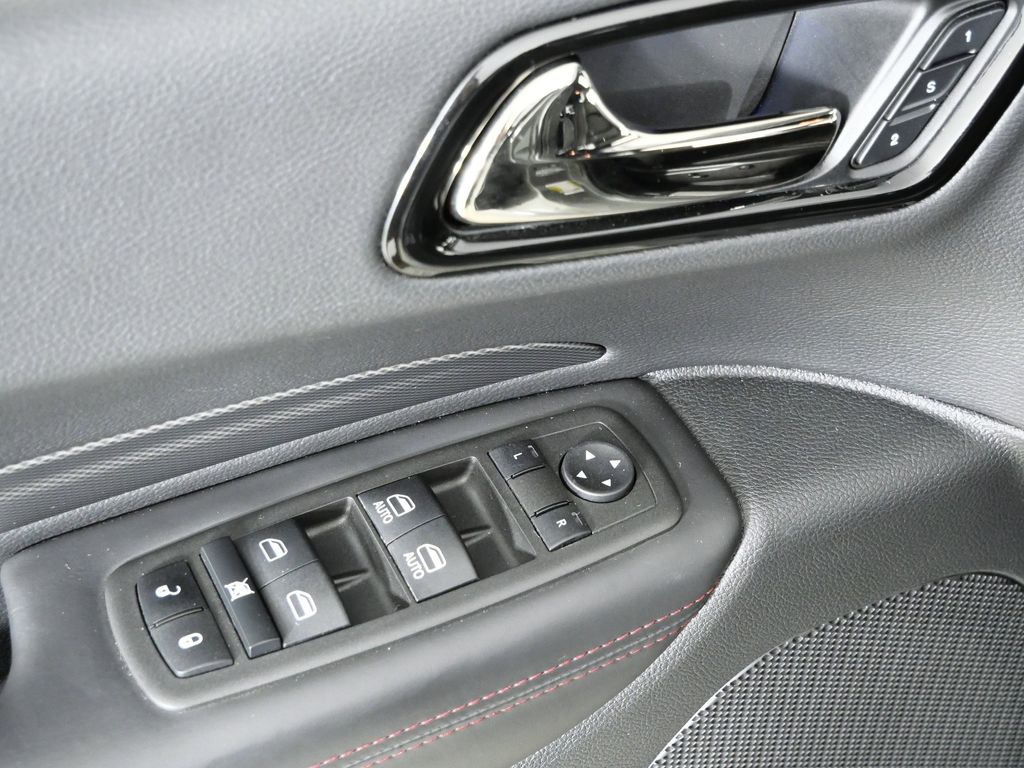 Thumbnail: 2022 Dodge Durango - 37