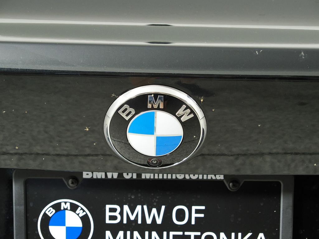 Thumbnail: 2026 BMW 4 Series - 10