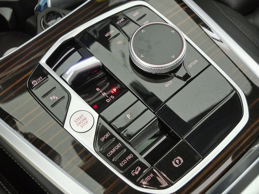Thumbnail: 2026 BMW X5 - 48