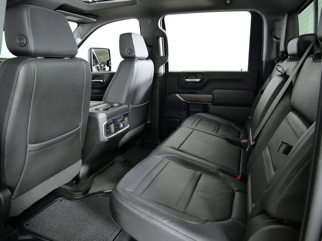 Thumbnail: 2022 GMC Sierra 2500 - 30