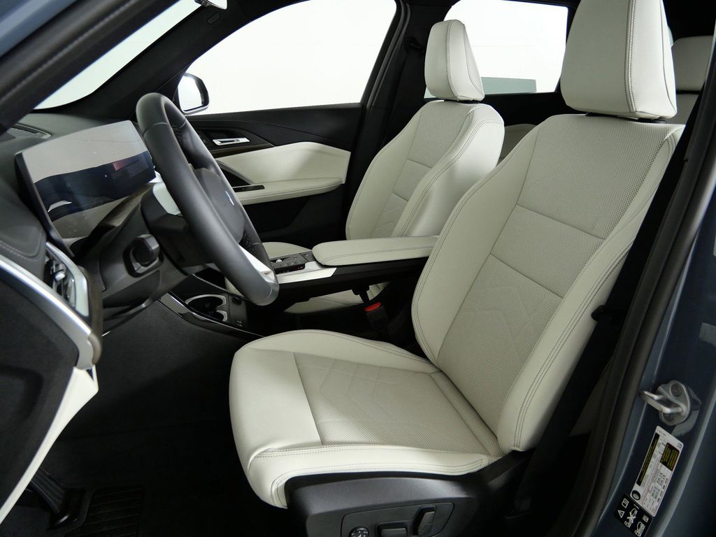 Thumbnail: 2026 BMW X1 - 33