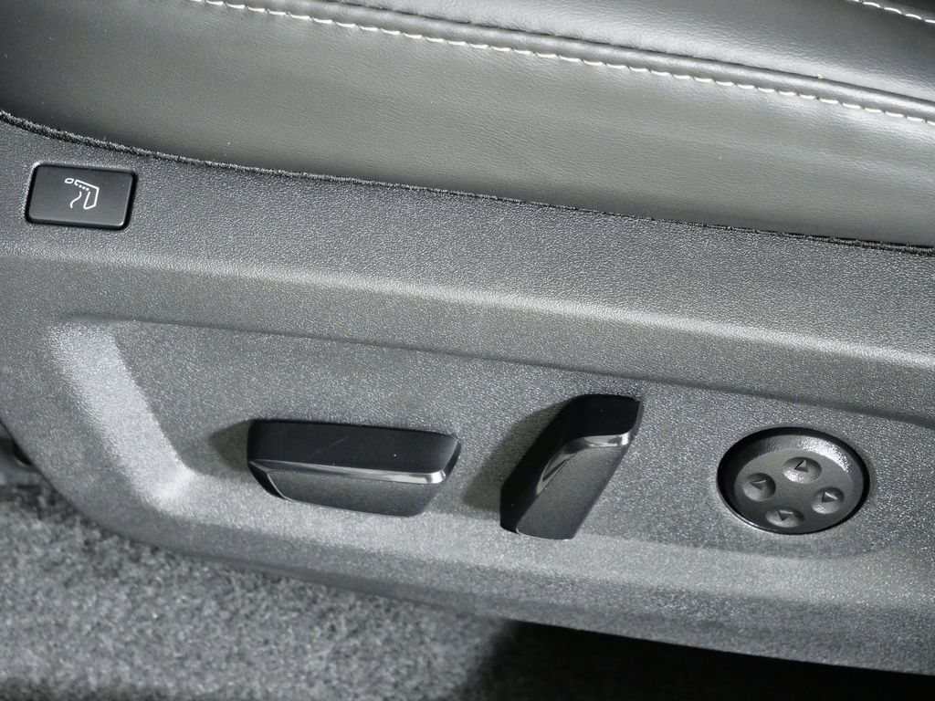 Thumbnail: 2025 Nissan Murano - 37