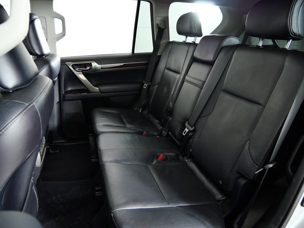 Thumbnail: 2014 Lexus GX - 29