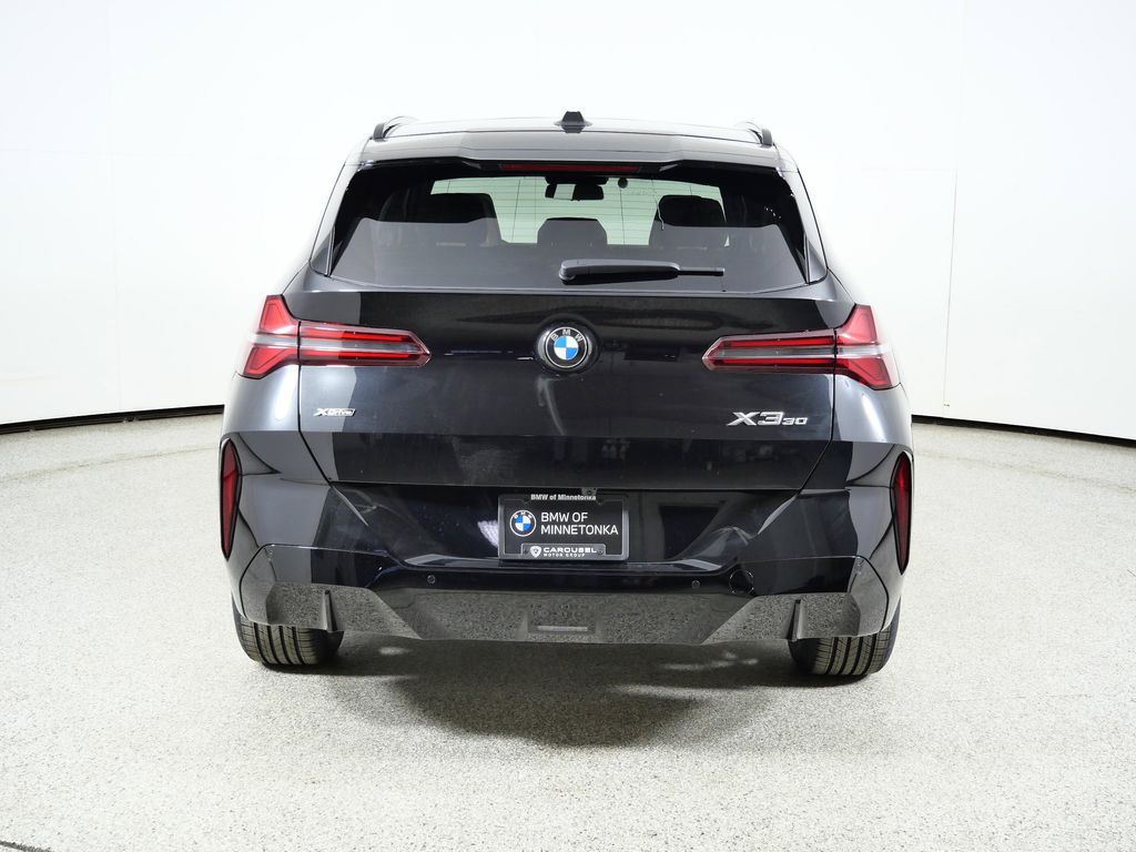 Thumbnail: 2026 BMW X3 - 10