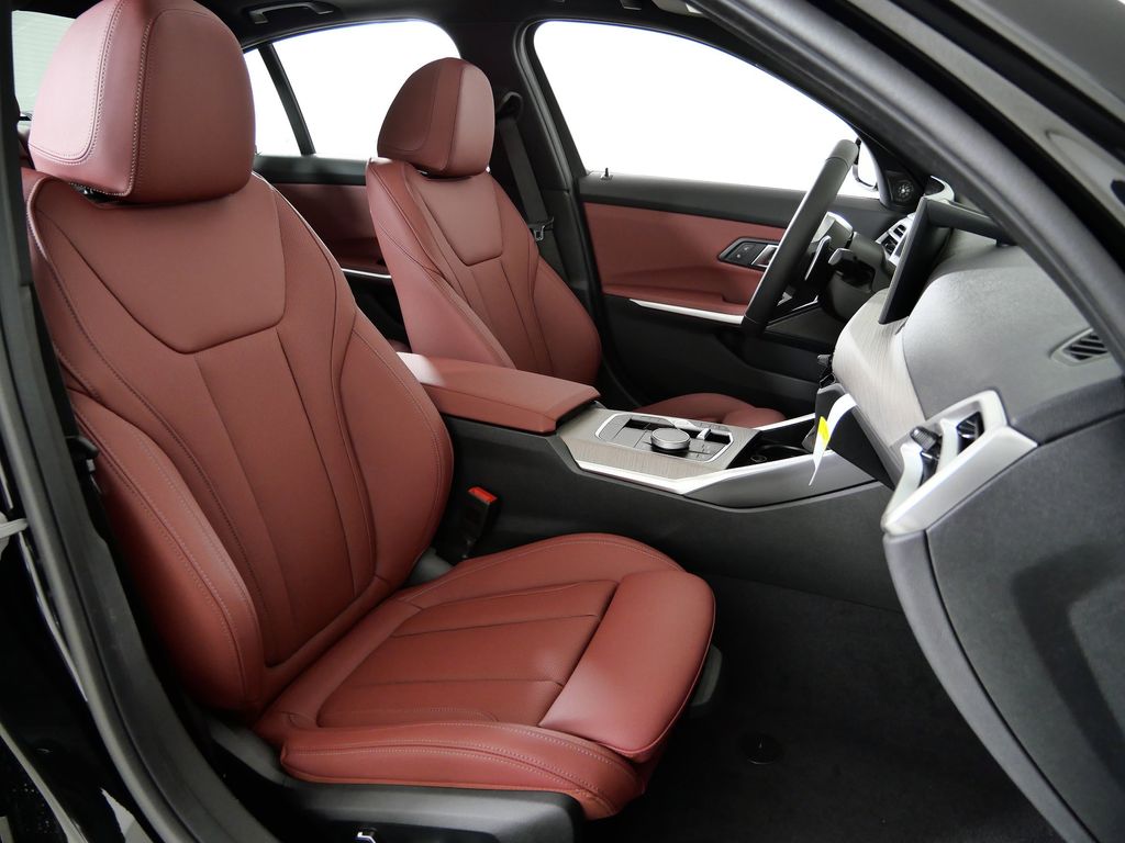 Thumbnail: 2026 BMW 3 Series - 21