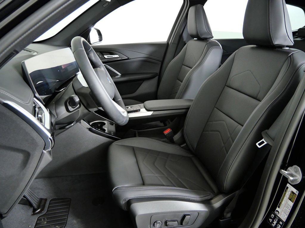 Thumbnail: 2026 BMW X1 - 33