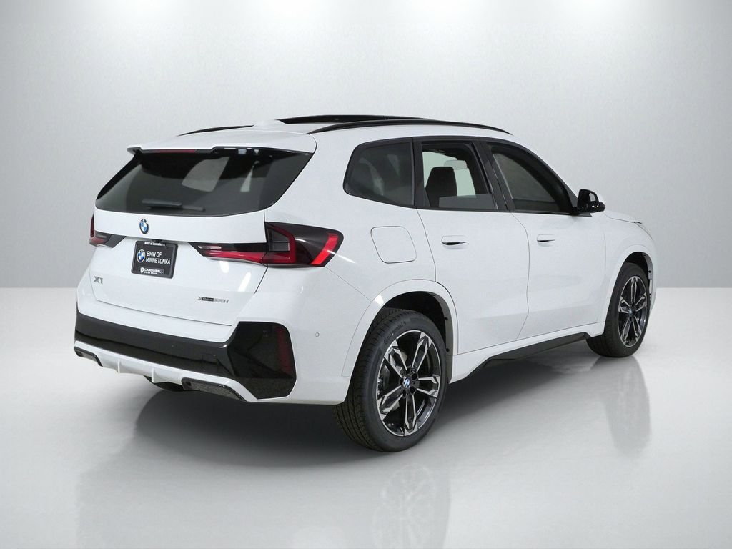 Thumbnail: 2026 BMW X1 - 9