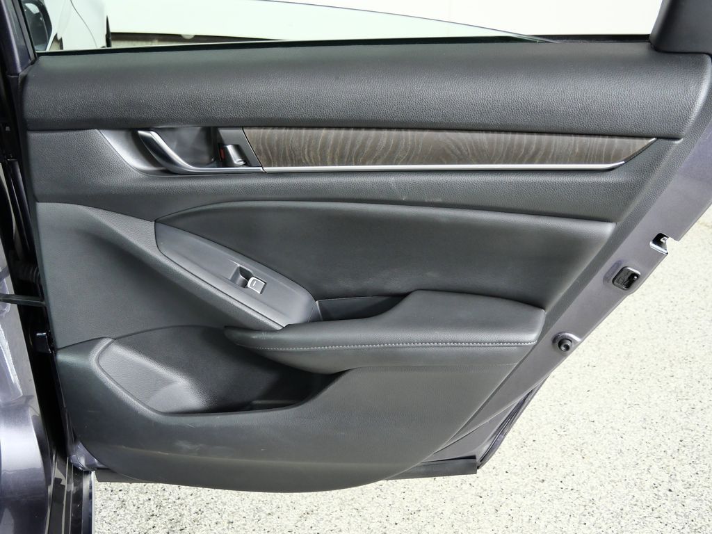 Thumbnail: 2019 Honda Accord - 23