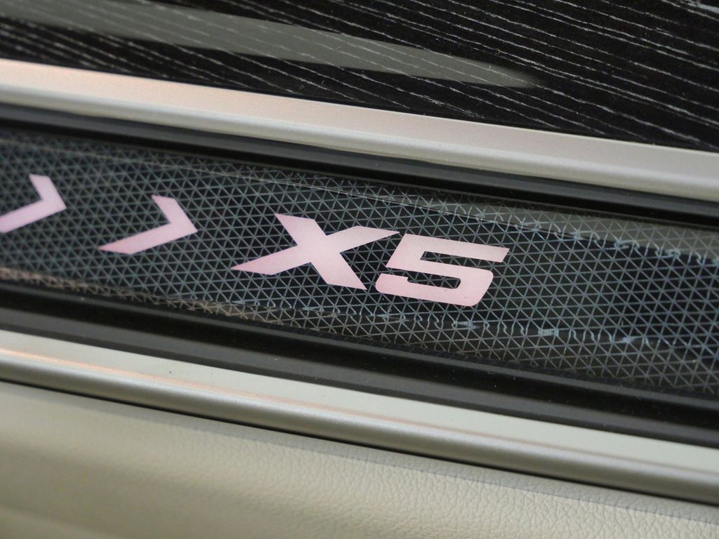 Thumbnail: 2026 BMW X5 - 24