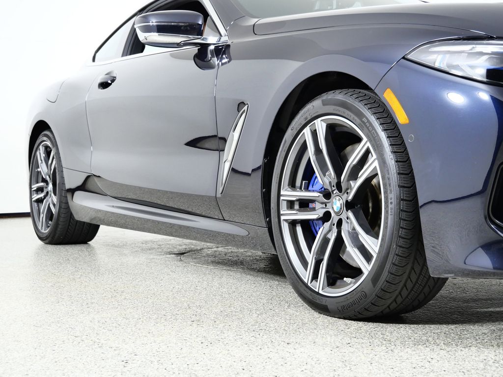 Thumbnail: 2024 BMW 8 Series - 8