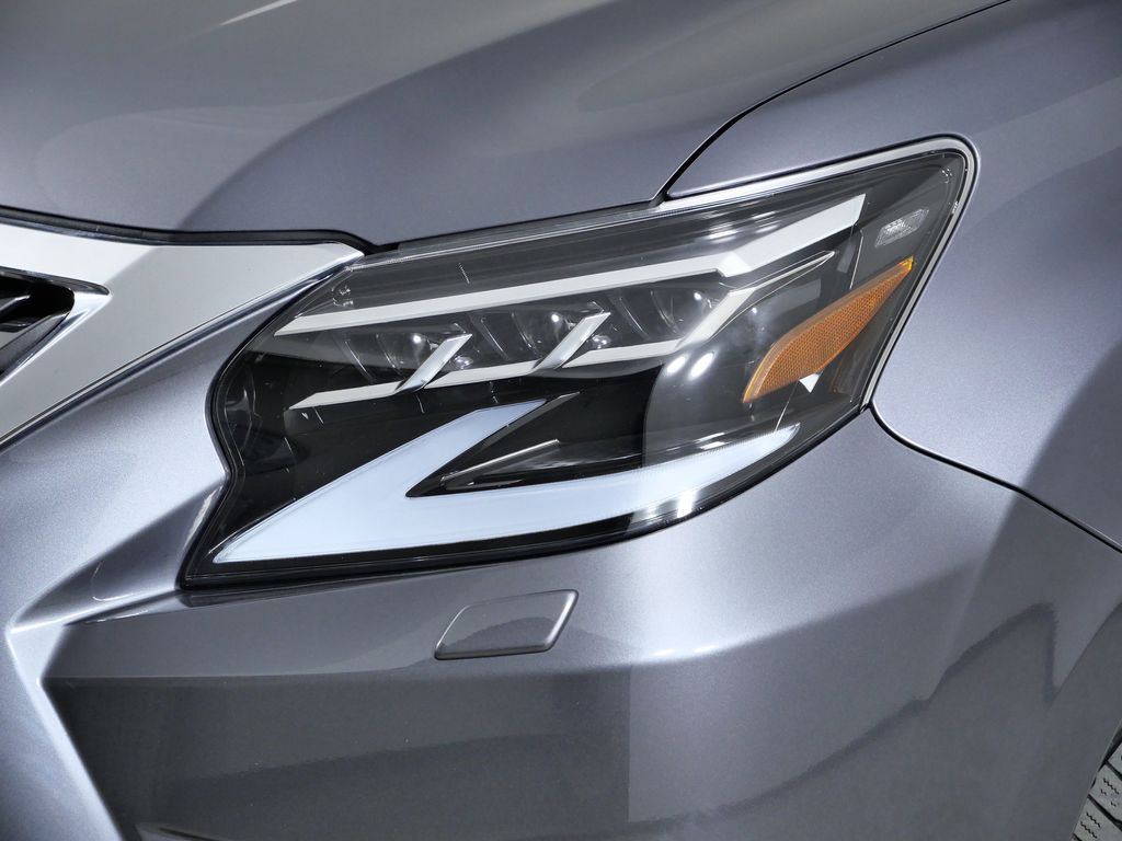 Thumbnail: 2023 Lexus GX - 4