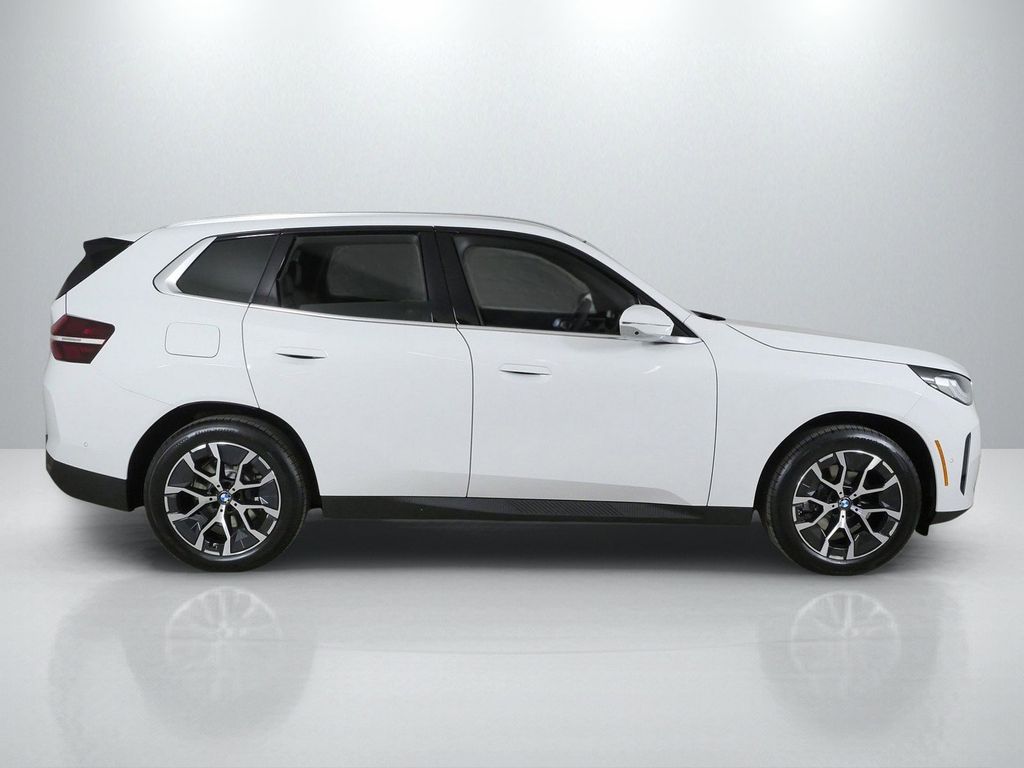 Thumbnail: 2026 BMW X3 - 8