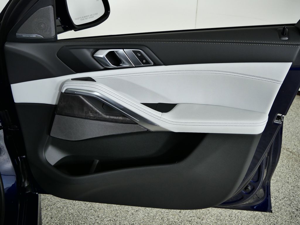 Thumbnail: 2026 BMW X6 - 19