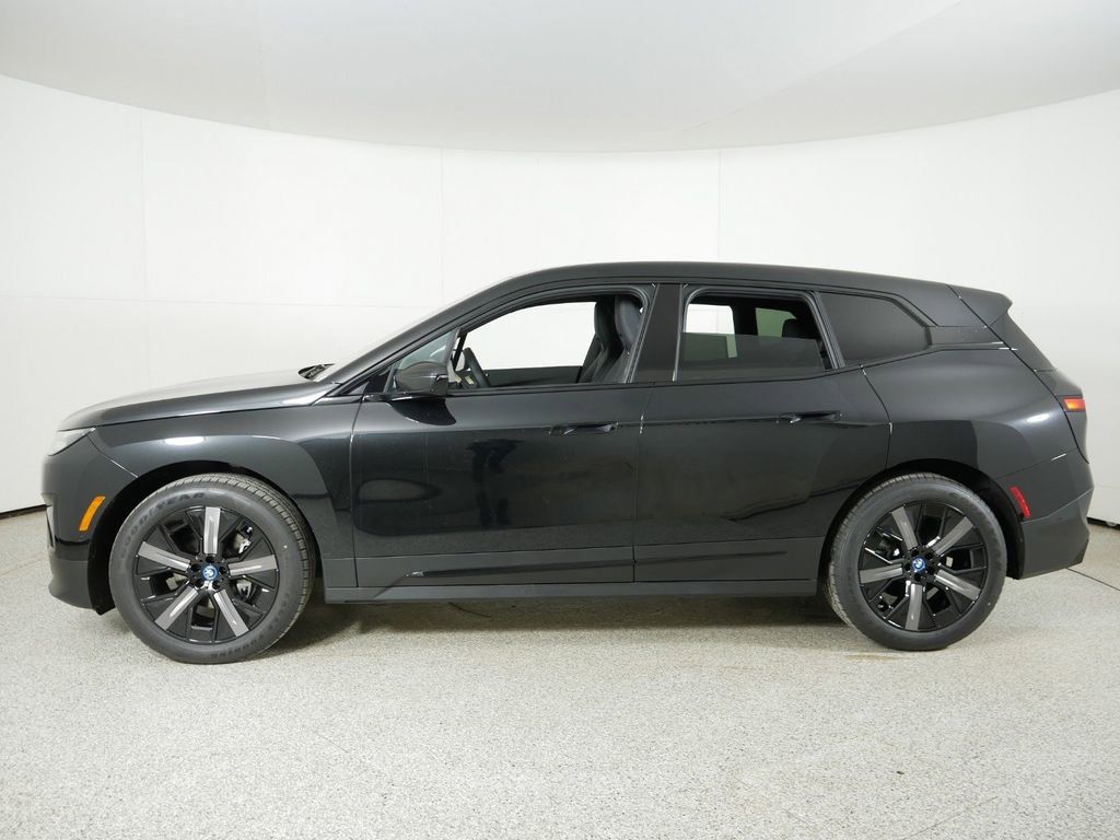 Thumbnail: 2025 BMW iX - 16
