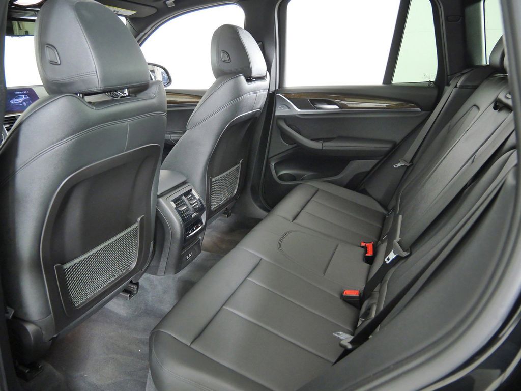 Thumbnail: 2020 BMW X3 - 31