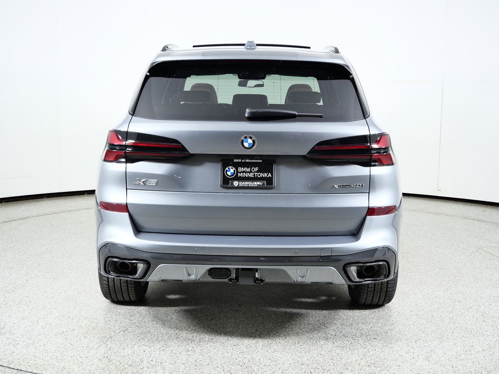 Thumbnail: 2026 BMW X5 - 10