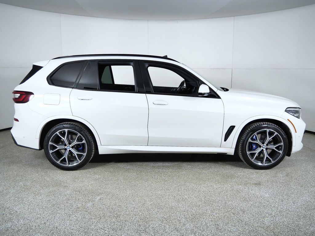 Thumbnail: 2022 BMW X5 - 9