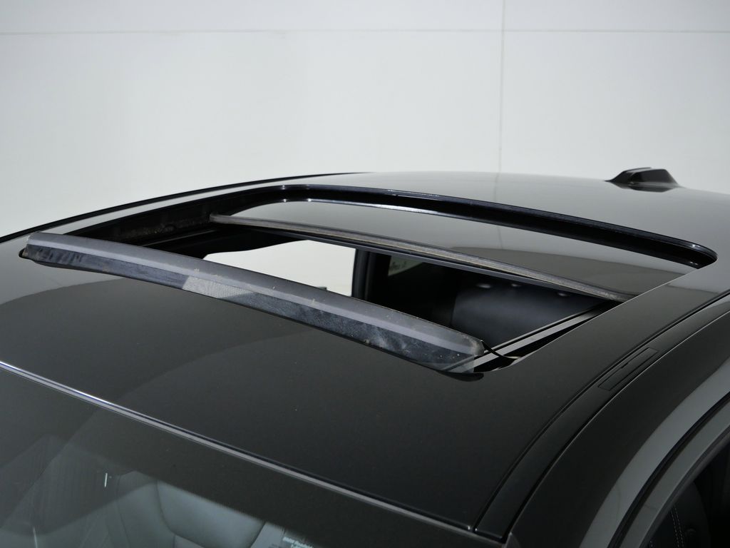 Thumbnail: 2023 BMW 4 Series - 19