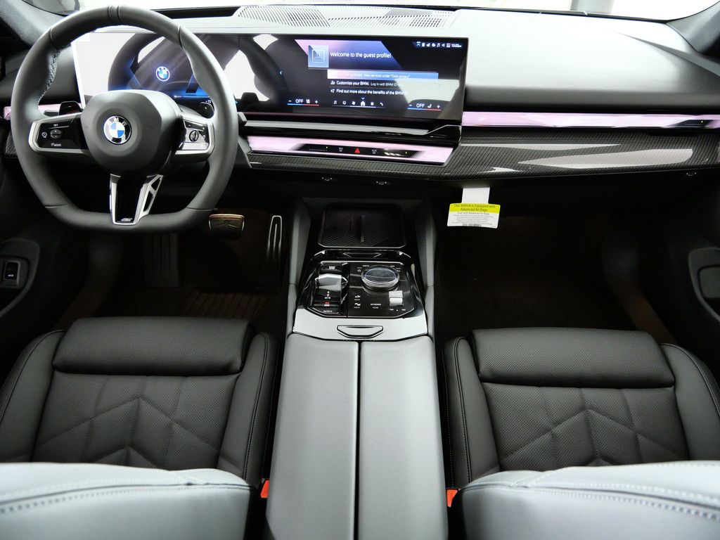 Thumbnail: 2026 BMW 5 Series - 5