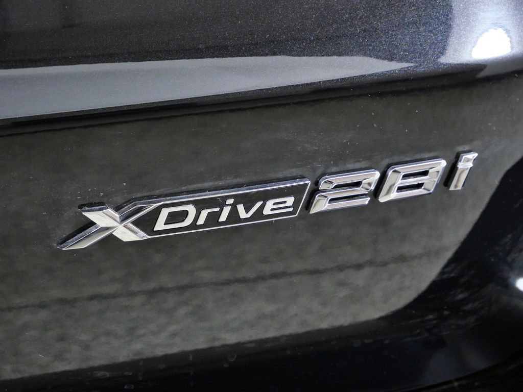 Thumbnail: 2026 BMW X1 - 12