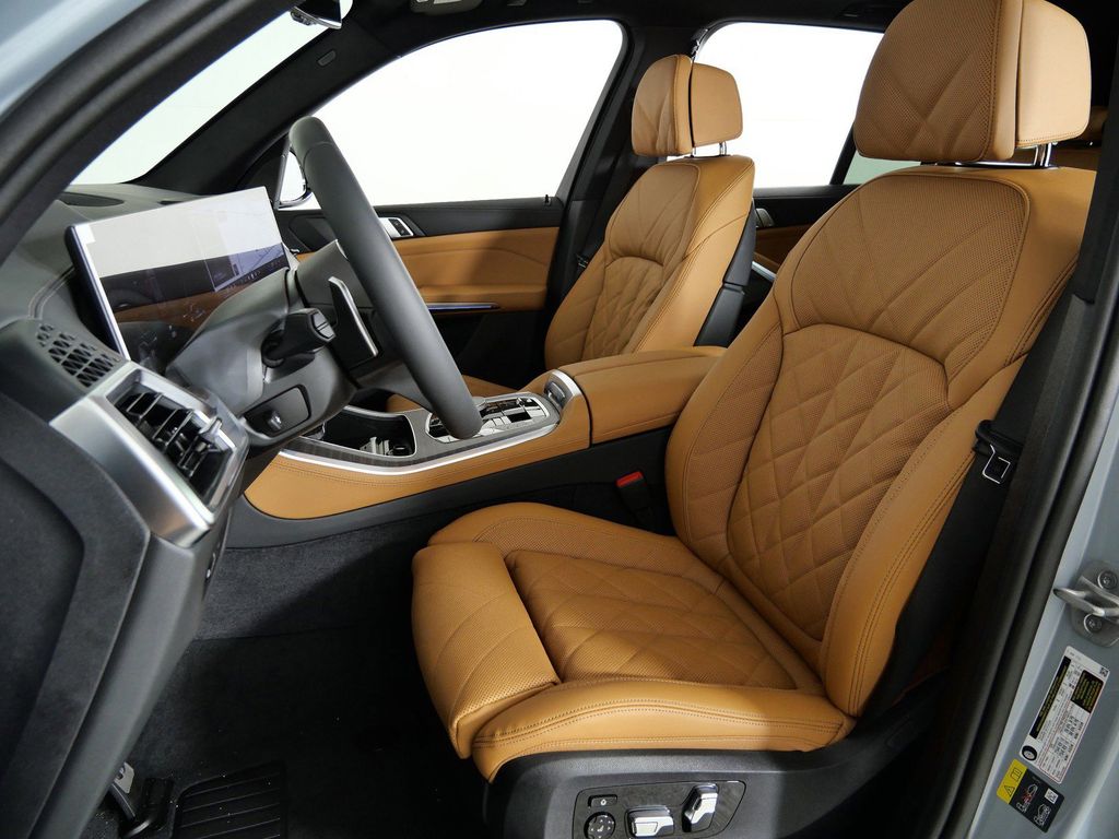 Thumbnail: 2026 BMW X5 - 36