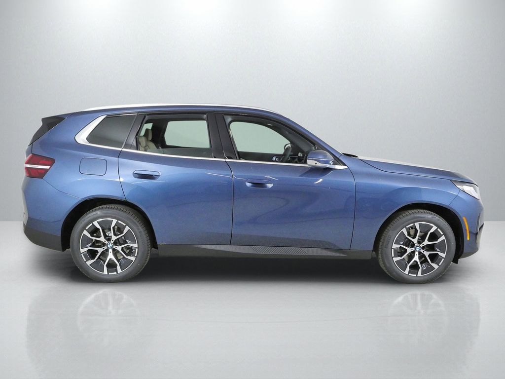 Thumbnail: 2026 BMW X3 - 8