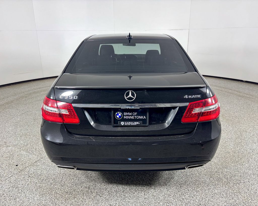 Thumbnail: 2012 Mercedes-Benz E-Class - 7