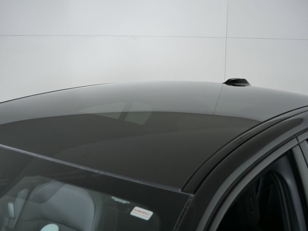 Thumbnail: 2026 BMW 5 Series - 18