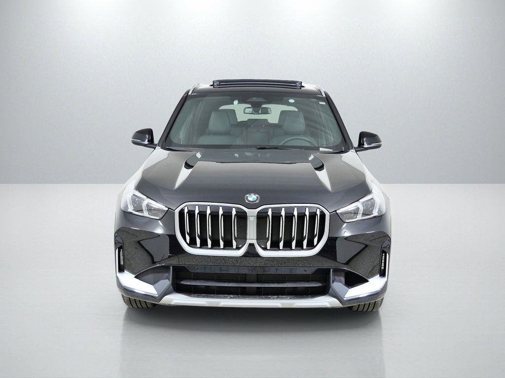 Thumbnail: 2026 BMW X1 - 2