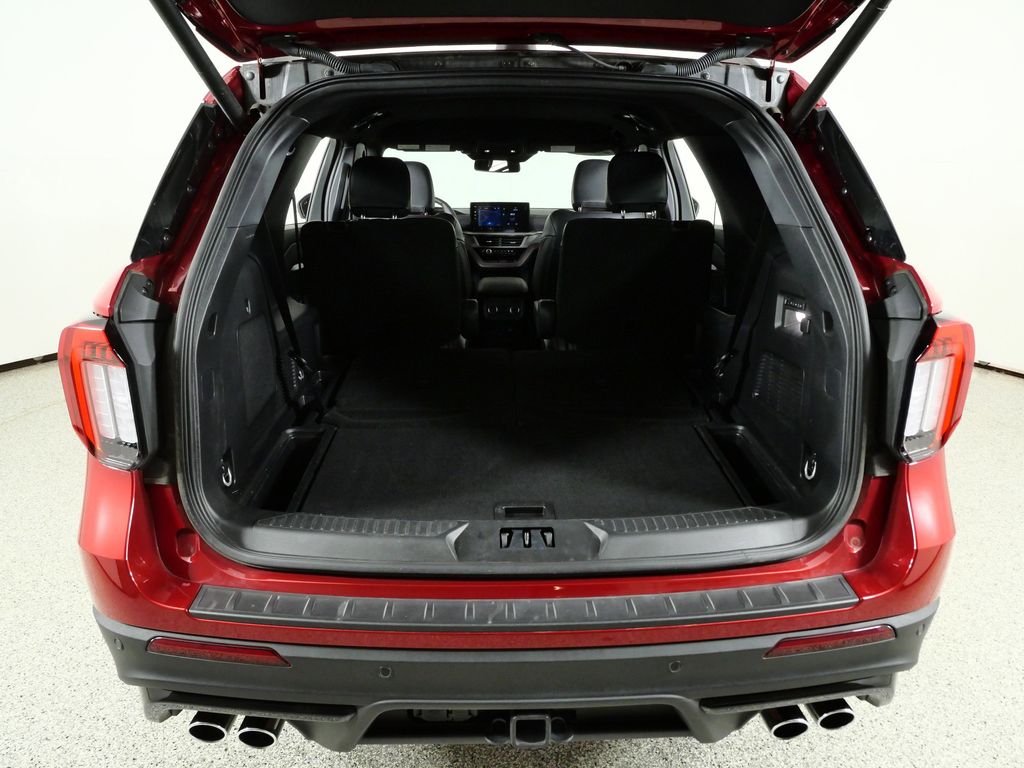 Thumbnail: 2025 Ford Explorer - 28