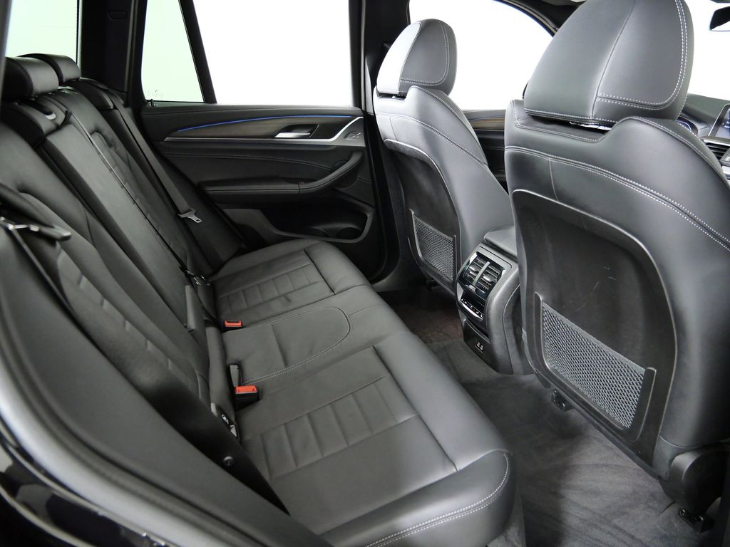 Thumbnail: 2021 BMW X3 - 26